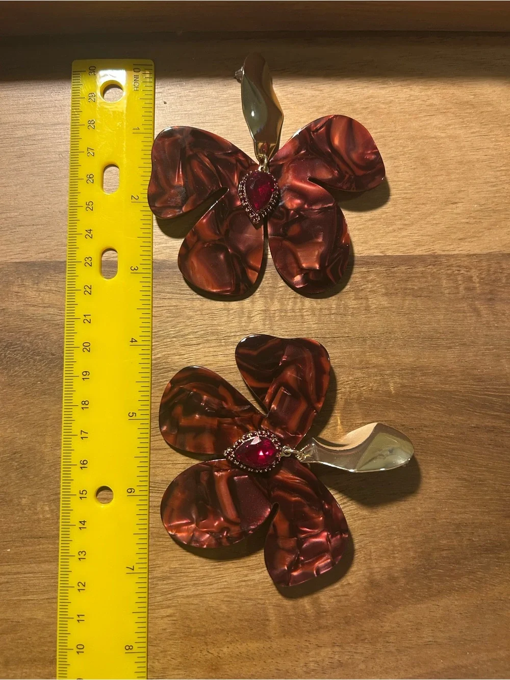 AKIRA Gold-Tone Earrings with Brown Petals and Red Teardrop Stone